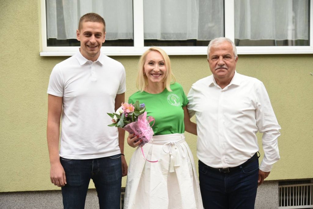 С надежда, вяра и любов... 10