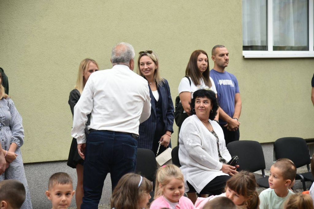 С надежда, вяра и любов... 15